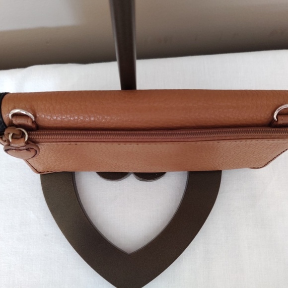 Brighton Montina Shoulder Bag - Picture 5 of 8